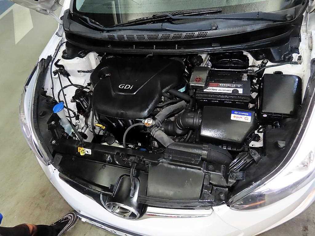 HYUNDAI Avante 2014 - Importación desde Corea - HF Imports Iquique - Foto 19