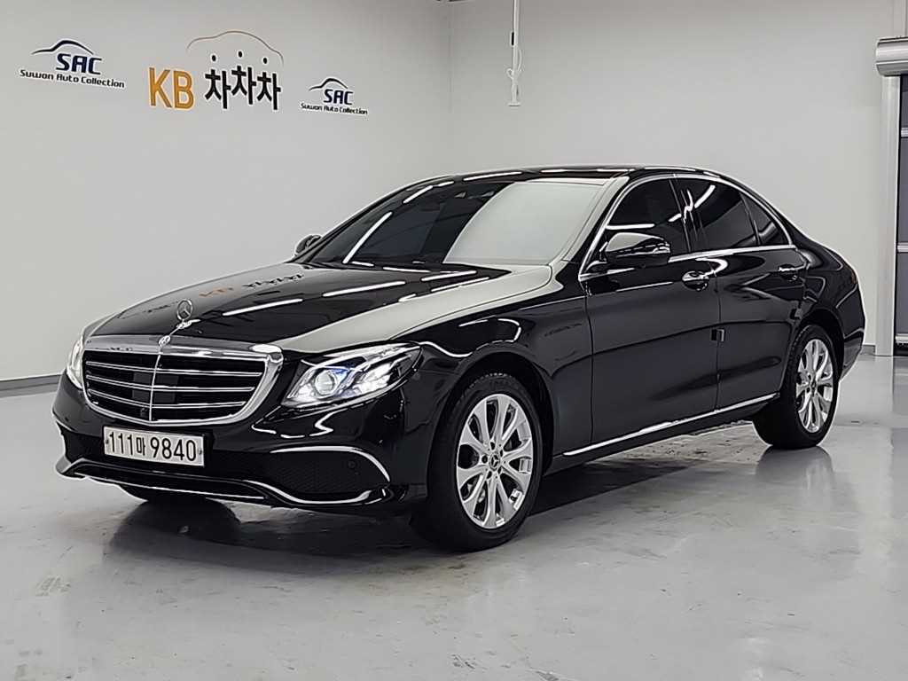 Mercedes Benz E class 2020 Negro - Importación desde Corea - HF Imports Iquique - Foto 1