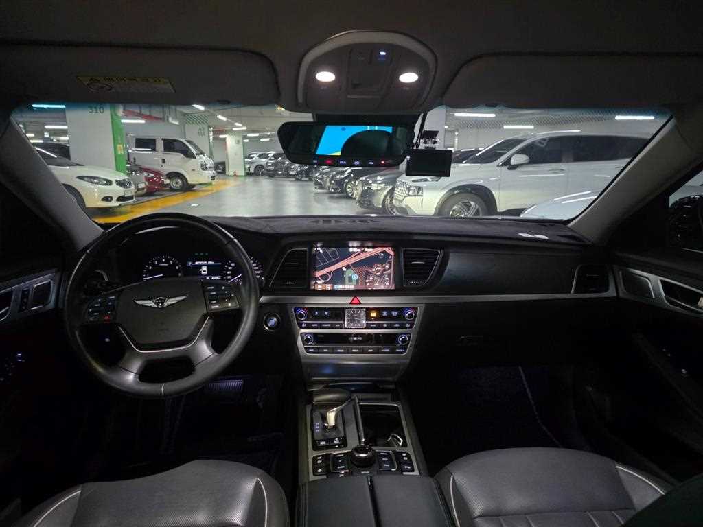 Genesis G80 - Vista 5