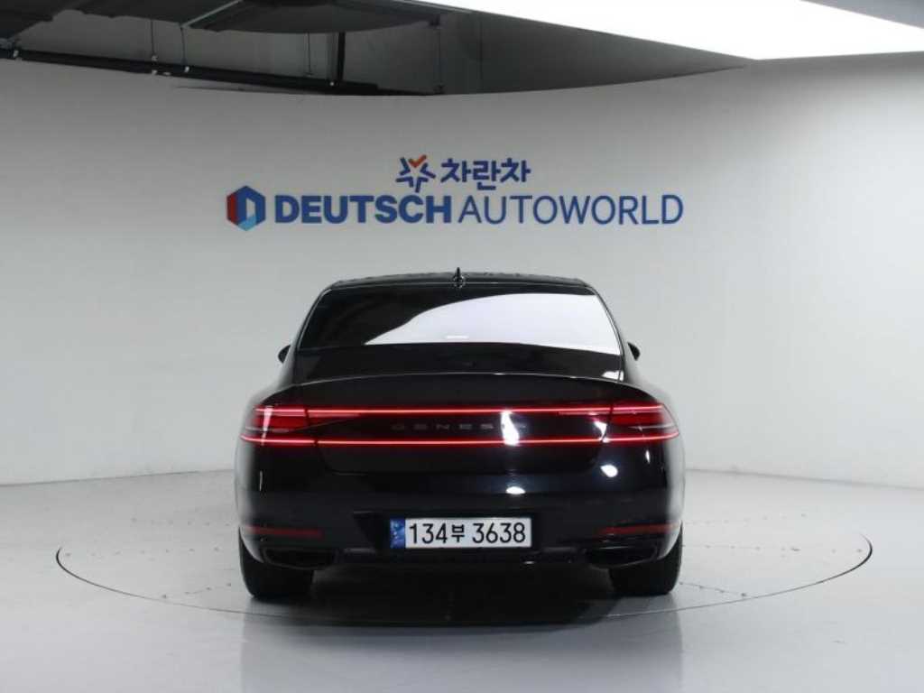 Genesis G90 - Vista 4