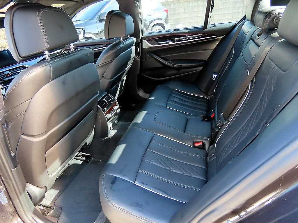 BMW 5 Series - Vista 6