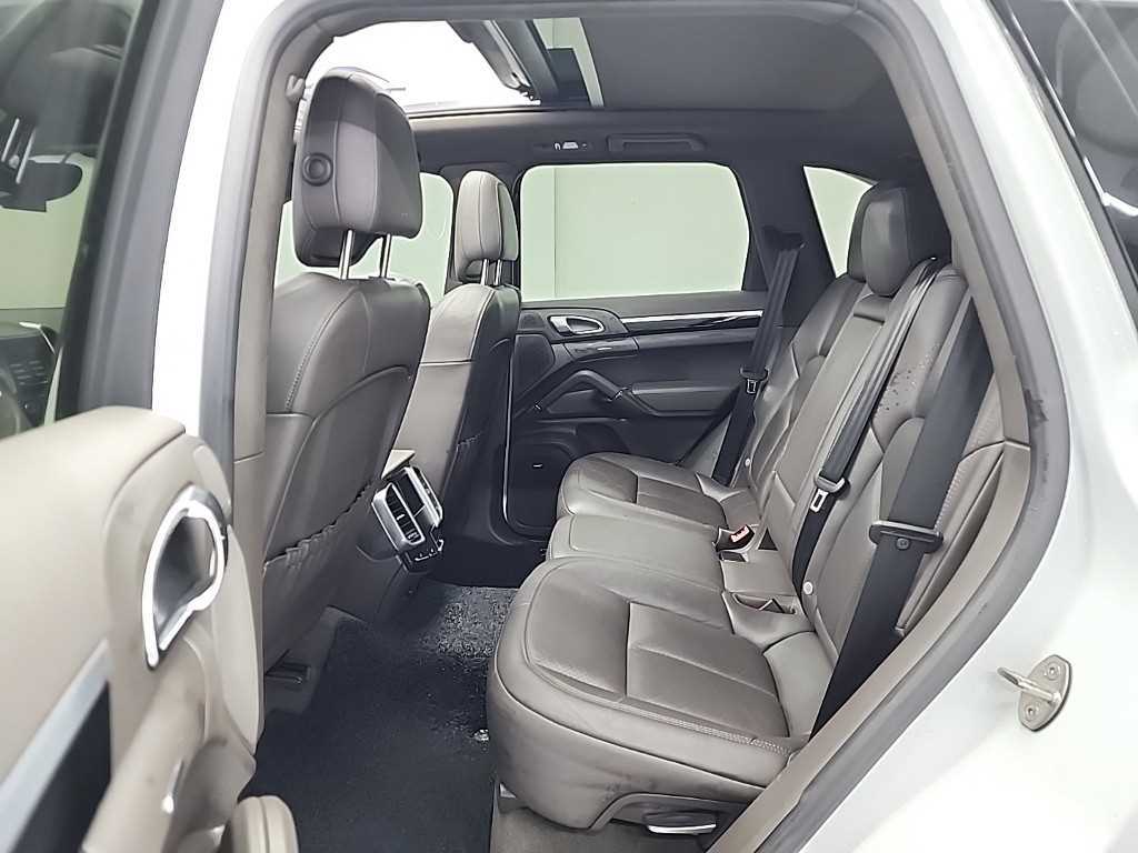 Porsche Cayenne - Vista 8