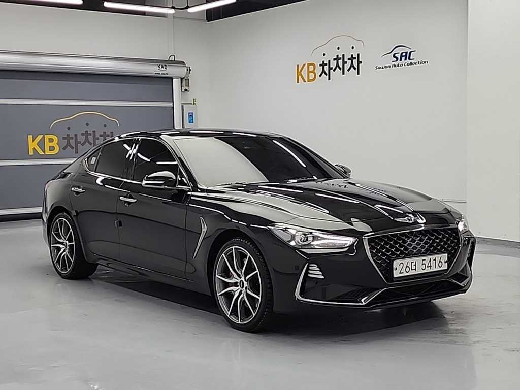 Genesis G70 - Vista 4