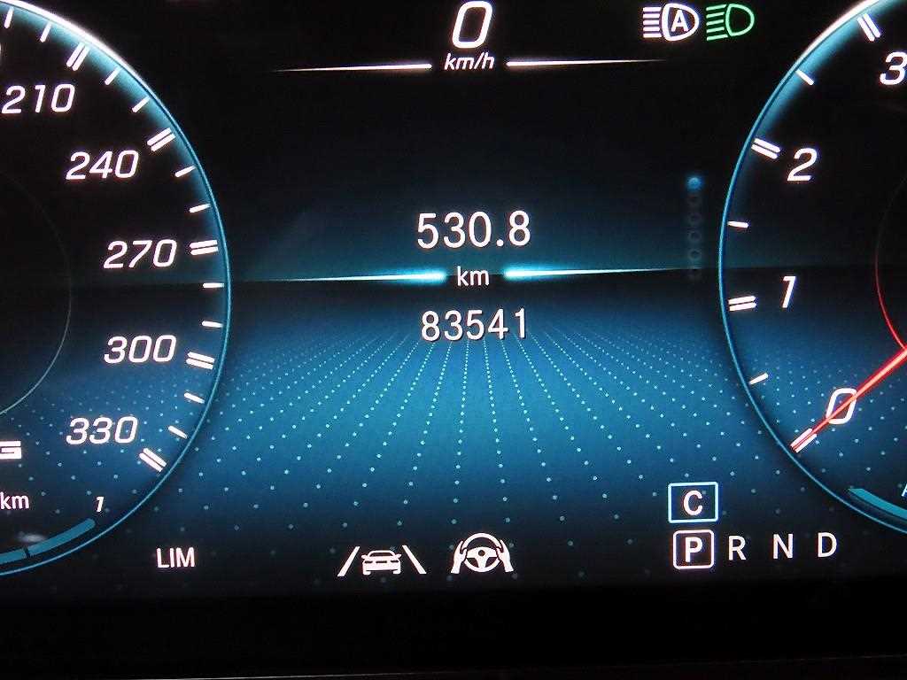 Mercedes Benz AMG GT - Vista 9