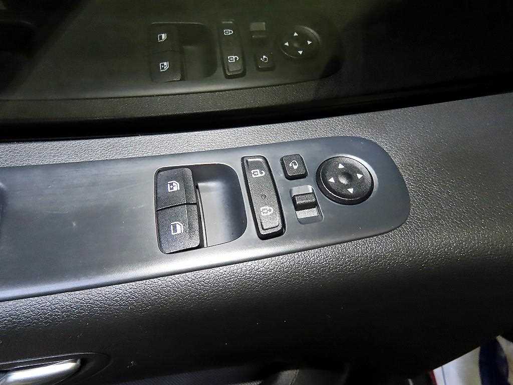 HYUNDAI Staria - Vista 12