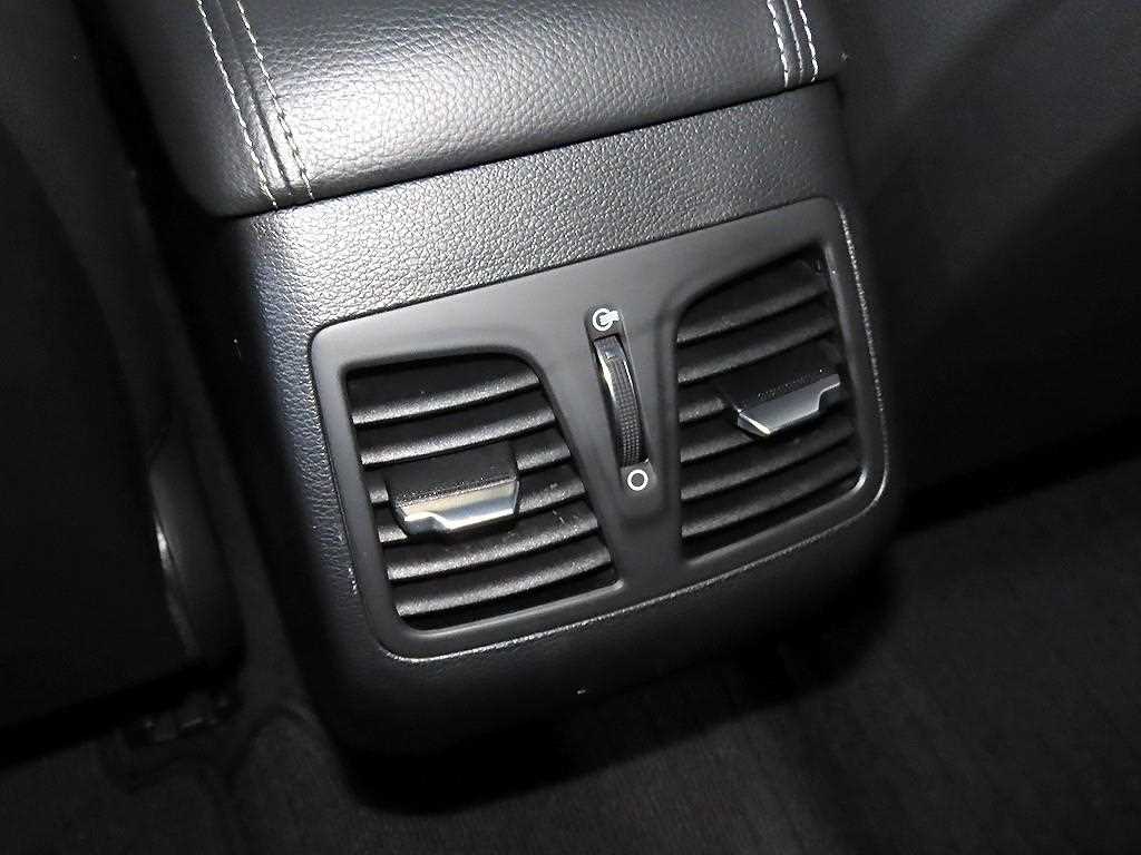 HYUNDAI Sonata 2018 Negro - Importación desde Corea - HF Imports Iquique - Foto 13