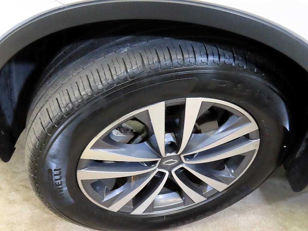 SAMSUNG QM6 2017 Blanco - Importación desde Corea - HF Imports Iquique - Foto 20