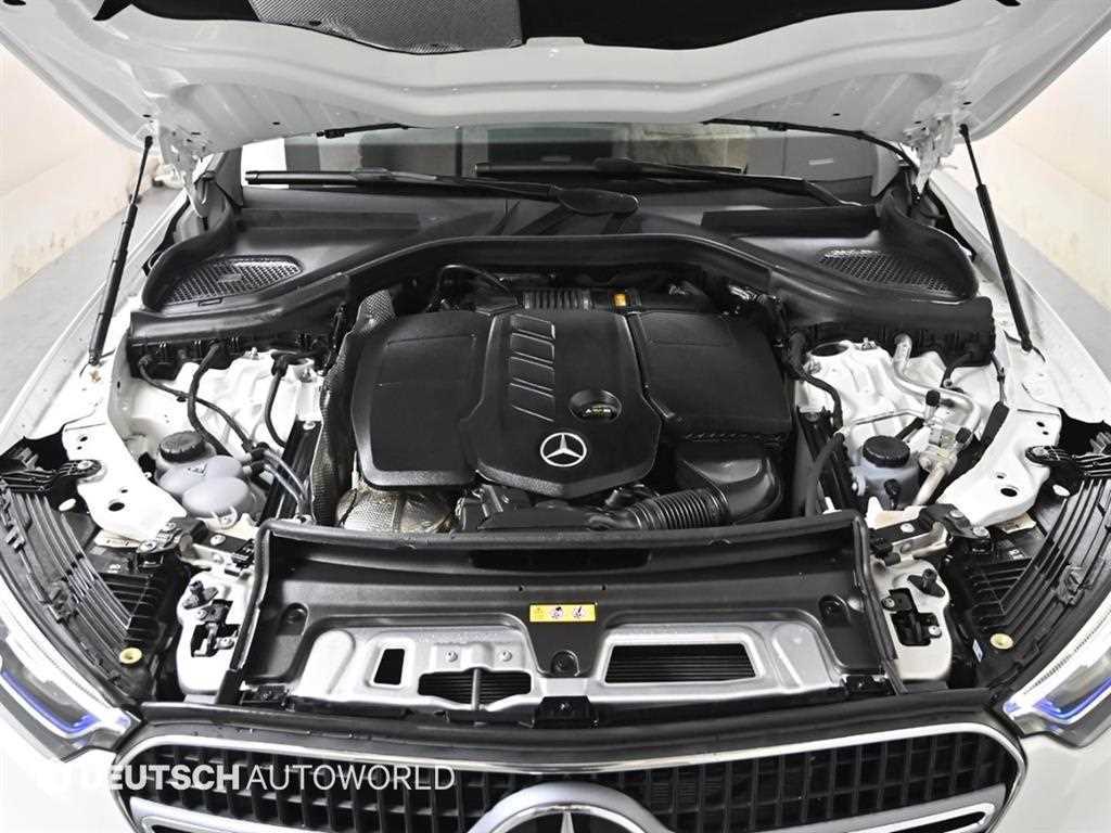 Mercedes Benz GLC Class - Vista 6