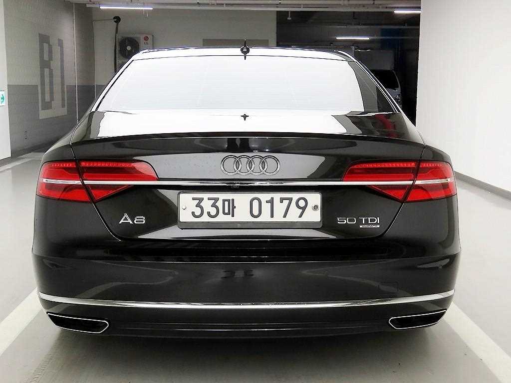 Audi A8 - Vista 3