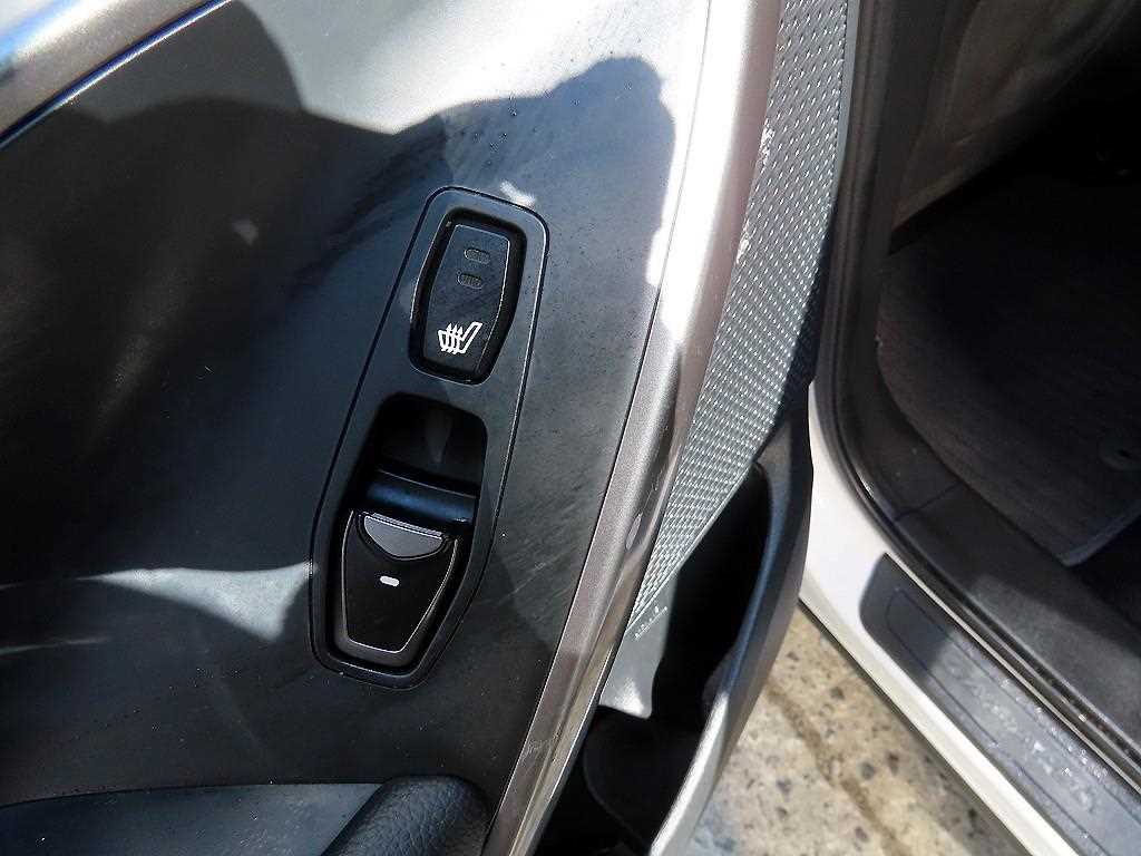 HYUNDAI Santa Fe 2017 Blanco - Importación desde Corea - HF Imports Iquique - Foto 17