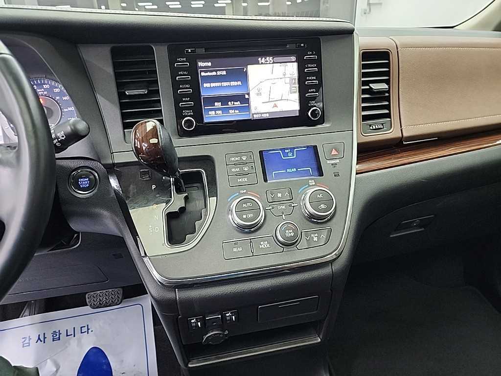 Toyota Siena - Vista 10