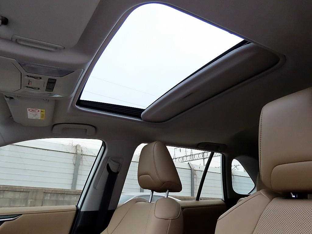 Toyota RAV4 2025 Blanco - Importación desde Corea - HF Imports Iquique - Foto 16