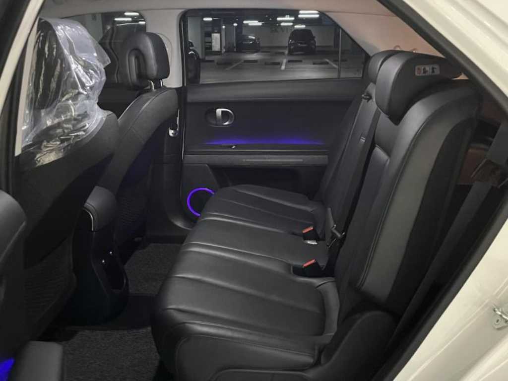 HYUNDAI Ioniq 5 - Vista 9