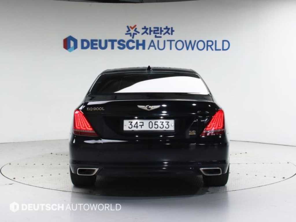 Genesis EQ900 - Vista 4