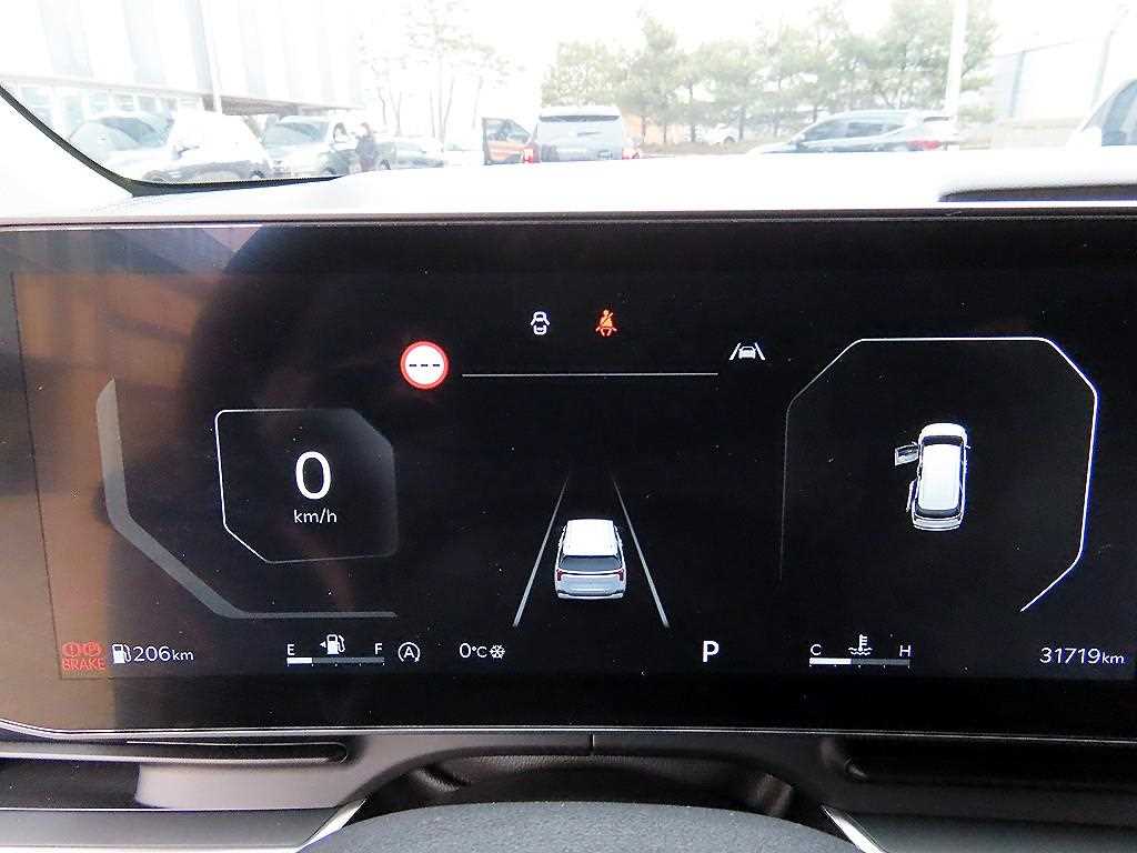 KIA Carnival - Vista 10