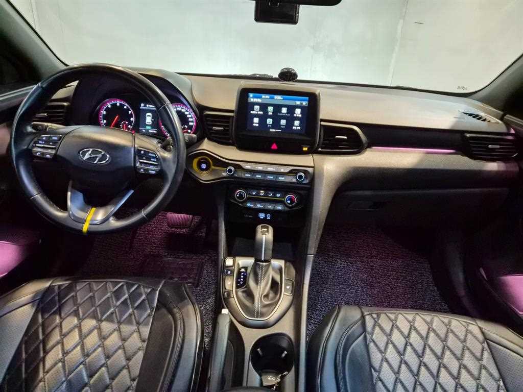 HYUNDAI Veloster - Vista 8