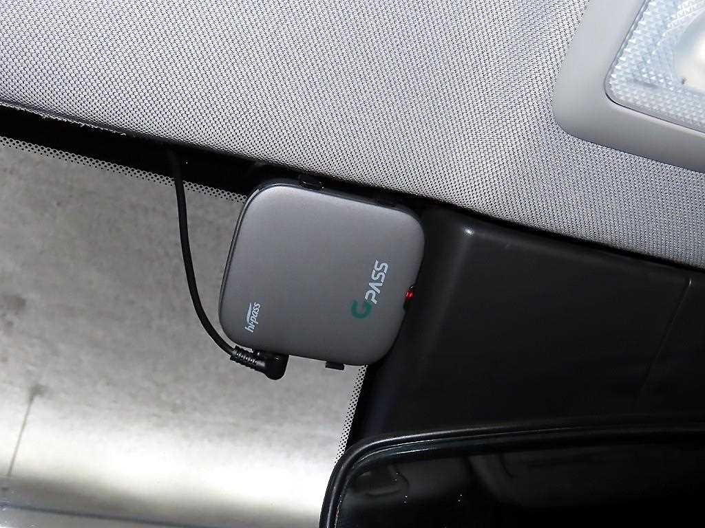 Chevrolet Trax 2018 Gris - Importación desde Corea - HF Imports Iquique - Foto 15