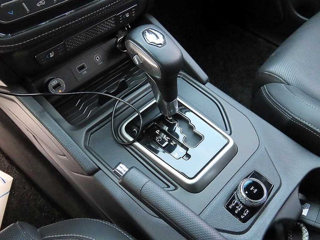 Ssangyong Rexton - Vista 10