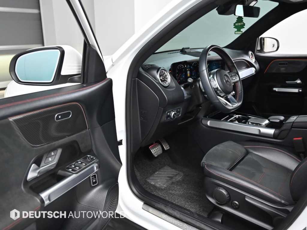 Mercedes Benz GLB Class - Vista 11