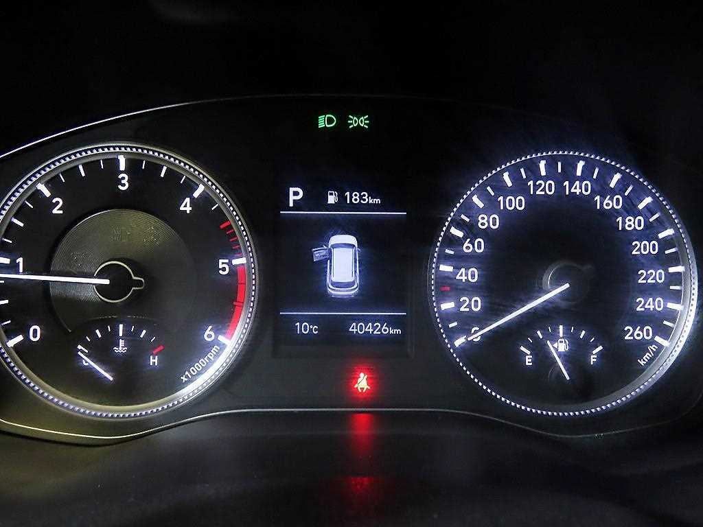 HYUNDAI Santa Fe - Vista 9