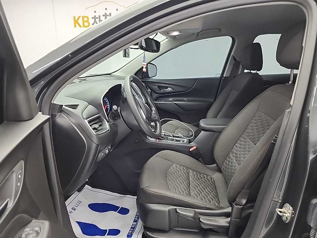 Chevrolet Equinox - Vista 11