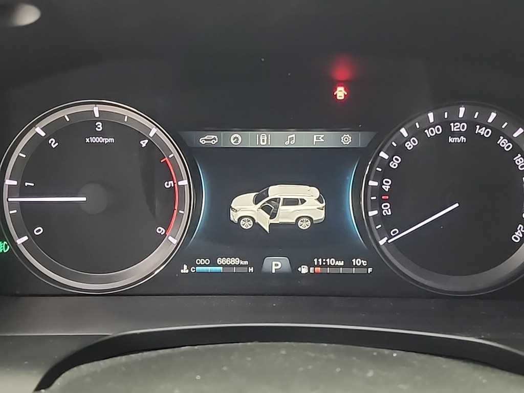 Ssangyong Rexton - Vista 6