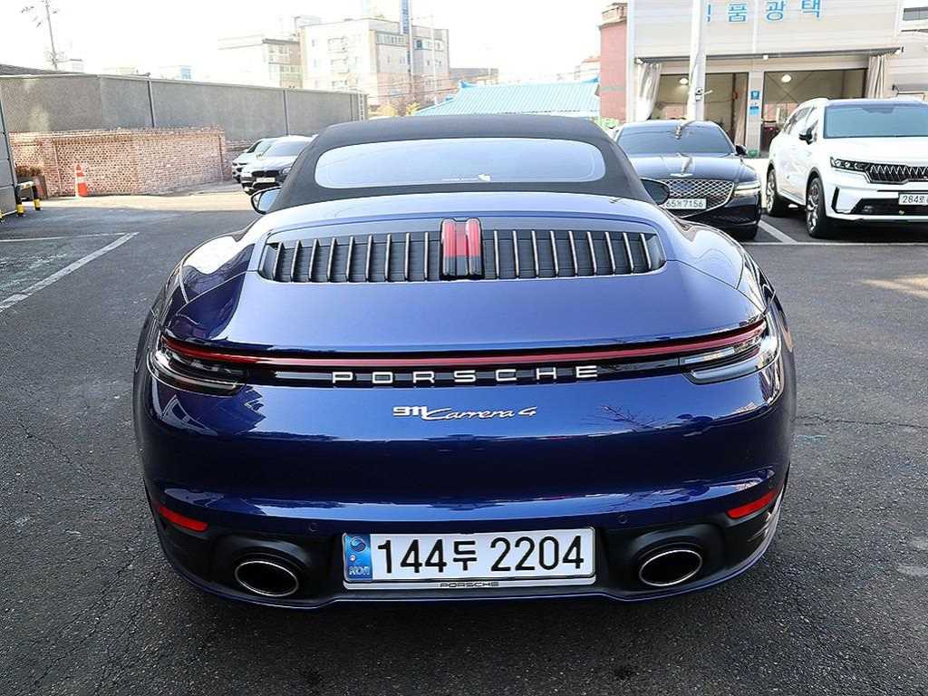 Porsche 911 - Vista 3