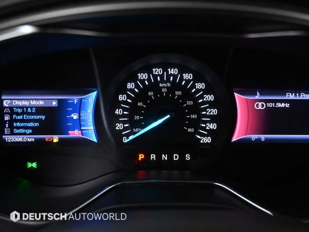 Ford Fusion - Vista 8