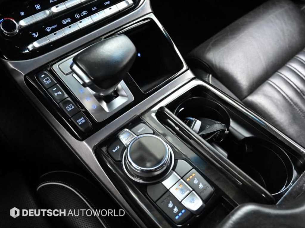 Genesis EQ900 - Vista 9