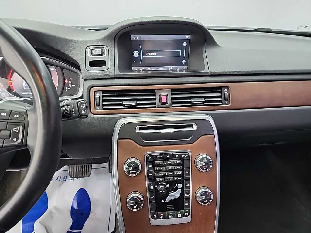 Volvo XC70 - Vista 10