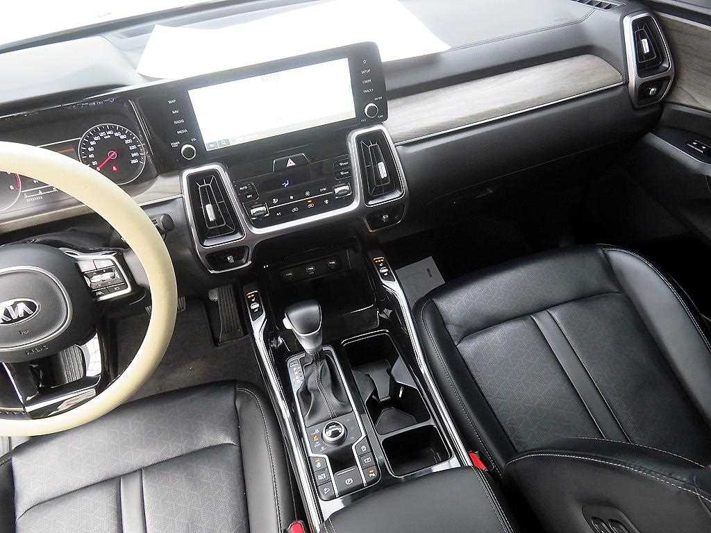 KIA Sorento - Vista 12