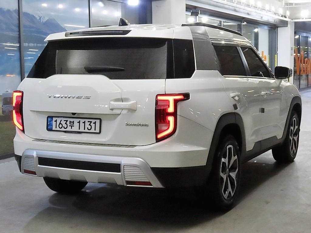 Ssangyong Torres - Vista 4