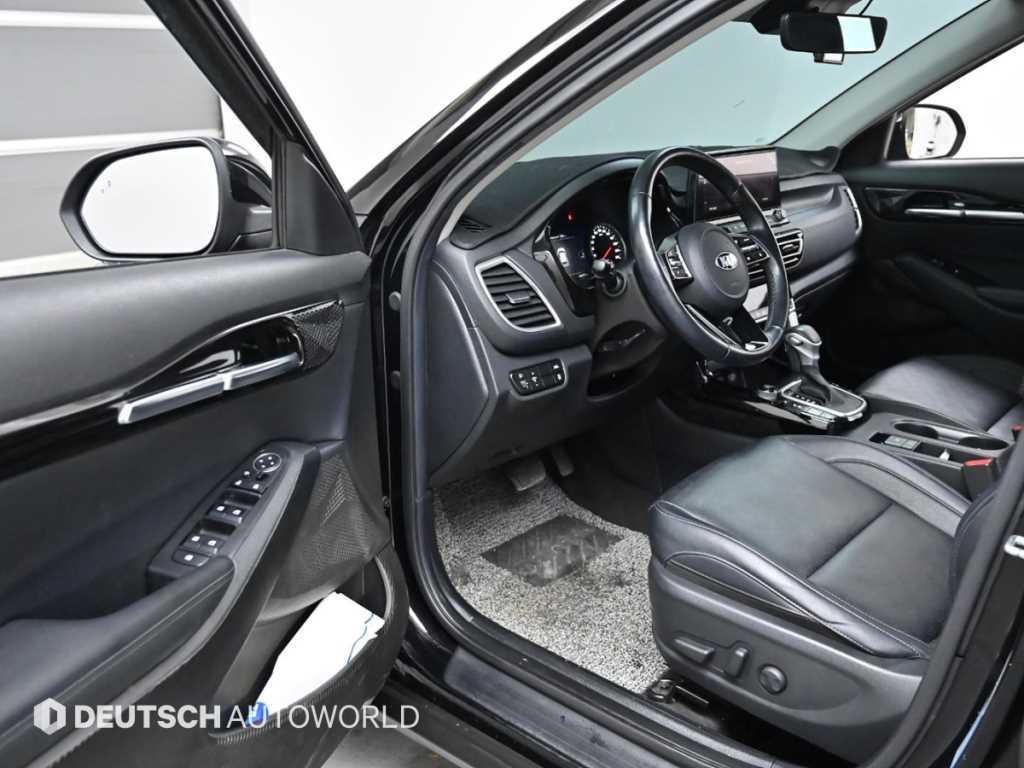 KIA Seltos - Vista 11