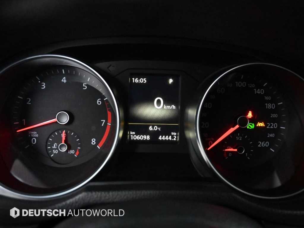 Volkswagen Passat - Vista 8