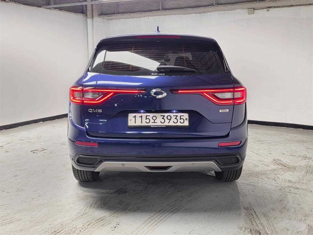 SAMSUNG QM6 - Vista 4