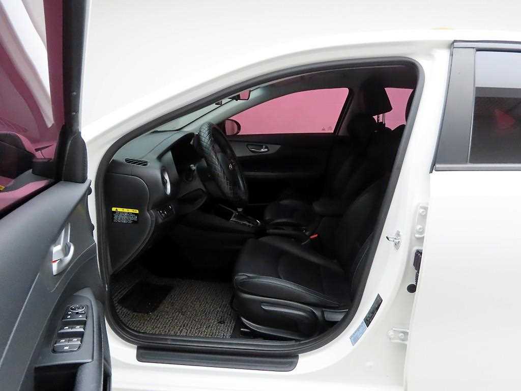 KIA K3 2019 Blanco - Importación desde Corea - HF Imports Iquique - Foto 14