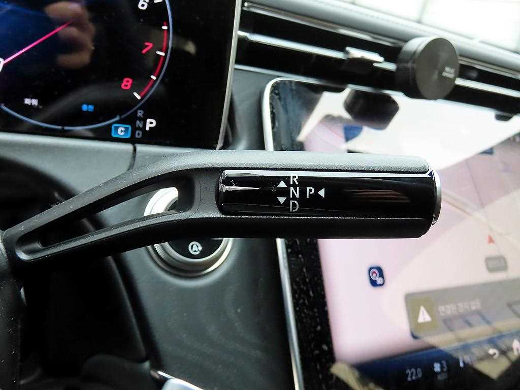 Mercedes Benz E class - Vista 10