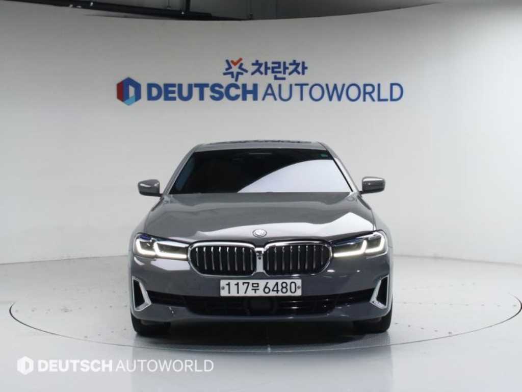 BMW 5 Series - Vista 3