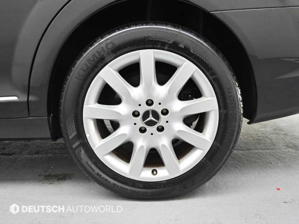 Mercedes Benz S Class - Vista 5