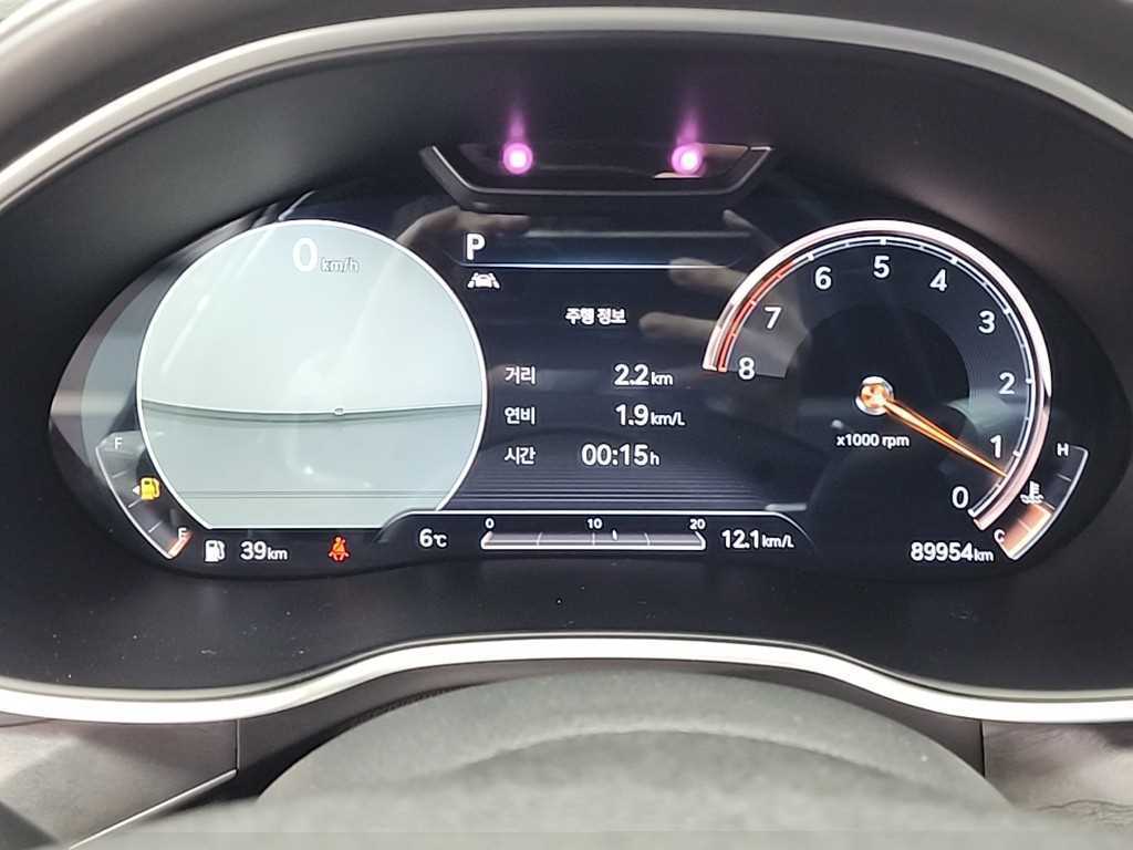 Genesis G80 - Vista 6