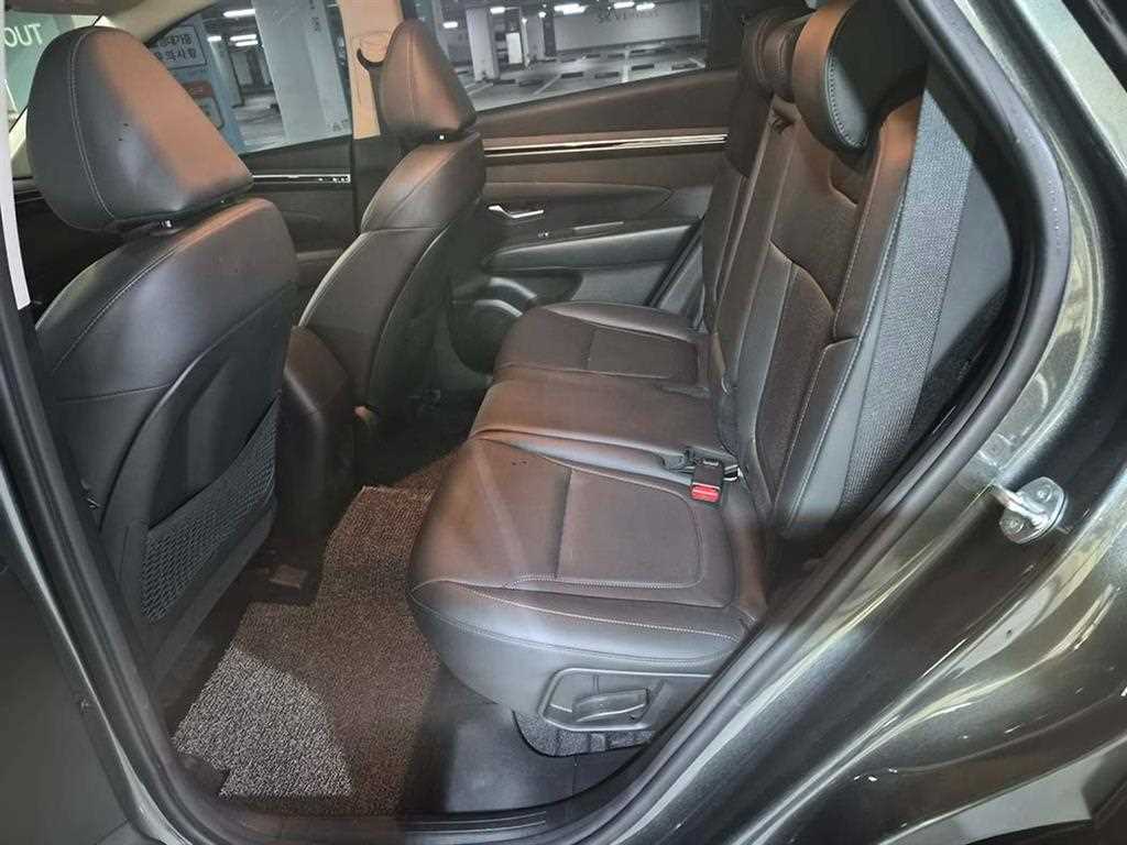 HYUNDAI Tucson - Vista 7