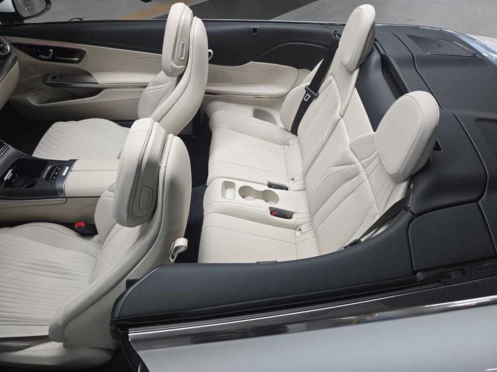 Mercedes Benz CLE Class - Vista 11