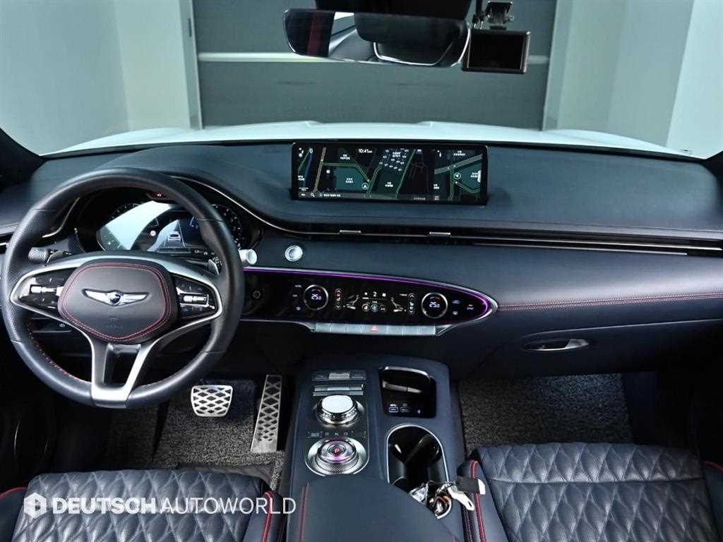 Genesis GV70 - Vista 7