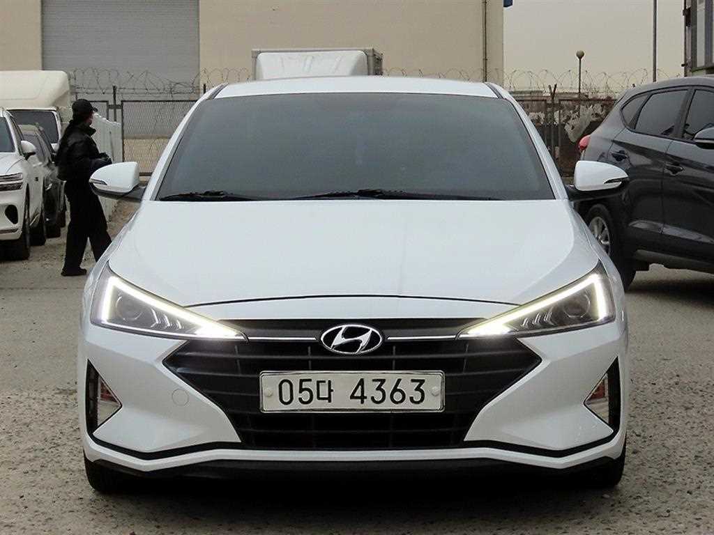 HYUNDAI Avante 2019 - Importación desde Corea - HF Imports Iquique - Foto 1
