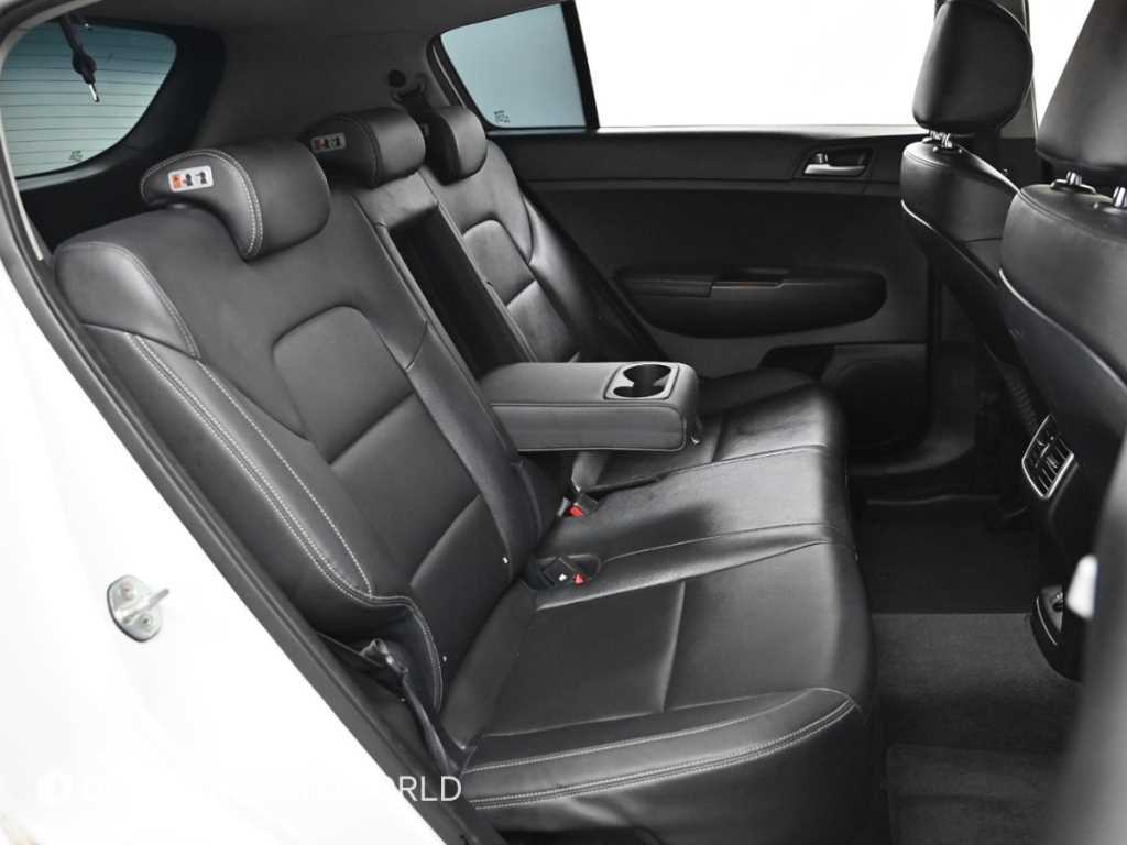 KIA Sportage - Vista 12