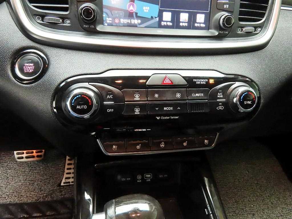 KIA Sorento - Vista 9