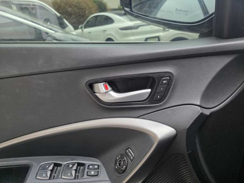 HYUNDAI Santa Fe - Vista 10