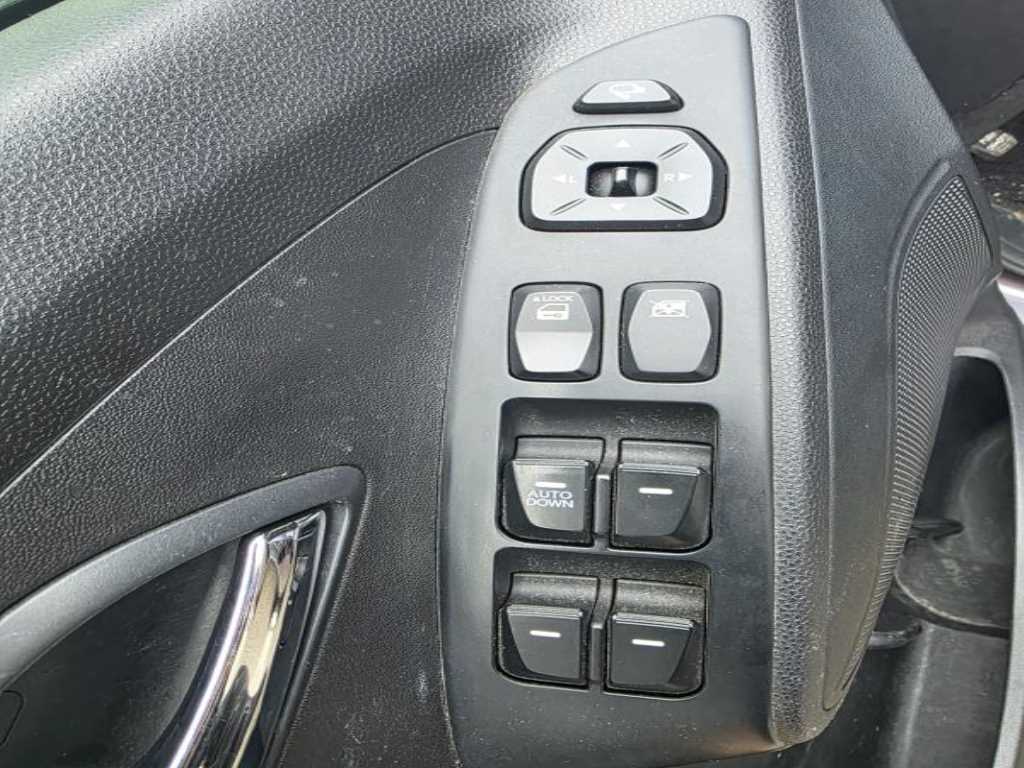 HYUNDAI Tucson - Vista 6