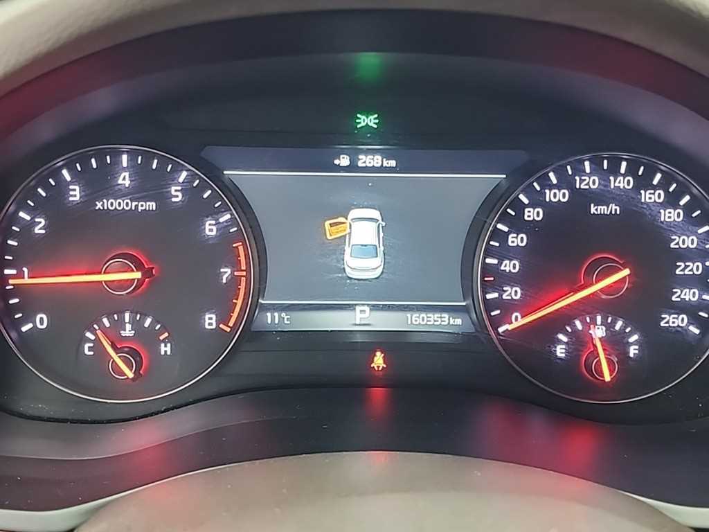 KIA K7 - Vista 6