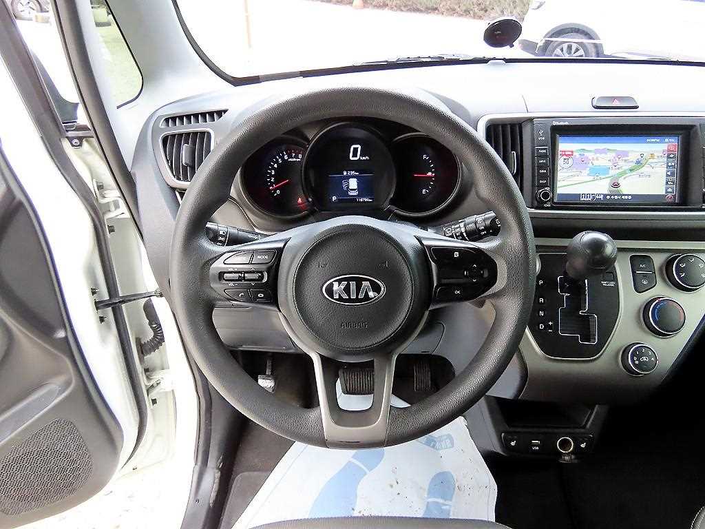 KIA Ray - Vista 8